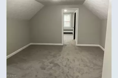 8002 Stockbridge Road, Mentor, OH 44060 - Photo 18