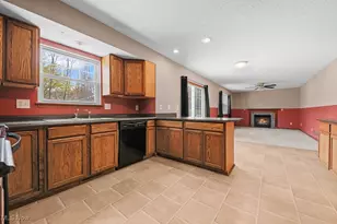 1870 Northview Ave, Alliance, OH 44601 - Photo 6