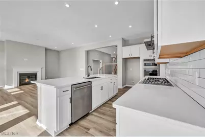 35981 Baldauf Crossing, North Ridgeville, OH 44039 - Photo 18