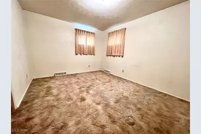 102 Northview Court, Weirton, WV 26062 - Photo 10