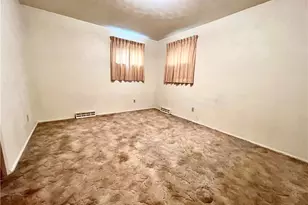 102 Northview Ct, Weirton, WV 26062 - Photo 10