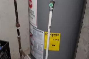 1979 W 54th St, Loveland, OH 44102 - Photo 4