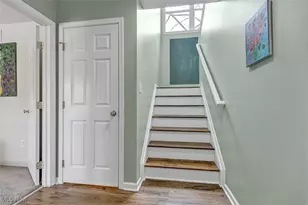 3706 Minster Ct, Loveland, OH 44105 - Photo 4