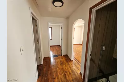 1081 Stratford Street, Barberton, OH 44203 - Photo 6