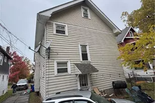 17834 Dillewood Rd, Loveland, OH 44119 - Photo 4