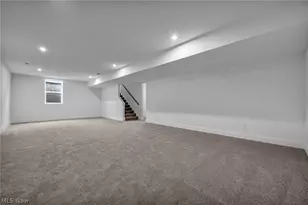 3711 Overlook Ct, Akron, OH 44333 - Photo 40