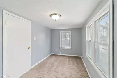 16402 Cloverside Avenue, Loveland, OH 44128 - Photo 22