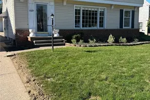 18329 Lomond Blvd, Huber Heights, OH 44122 - Photo 1