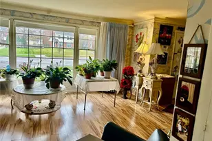 18329 Lomond Blvd, Huber Heights, OH 44122 - Photo 6