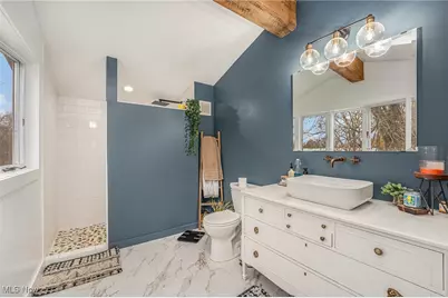 249 W Main Street, Madison, OH 44057 - Photo 10