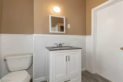 3439 W 65th Street, Loveland, OH 44102 - Photo 10