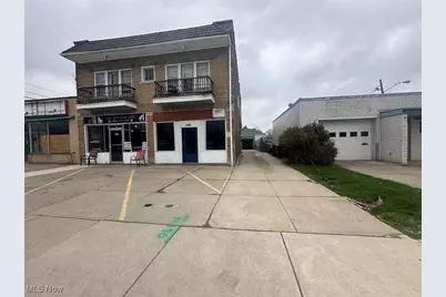 560 E 200th Street, Euclid, OH 44119 - Photo 2