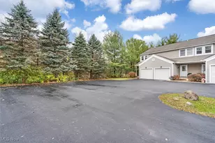3821 Mercedes Pl, Canfield, OH 44406 - Photo 2