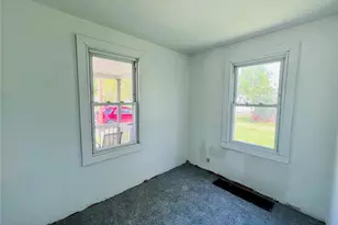 2322 21st St NE, Canton, OH 44705 - Photo 2