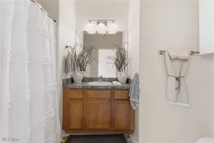 9478 Scottsdale Dr, Grandview Heights, OH 44147 - Photo 18