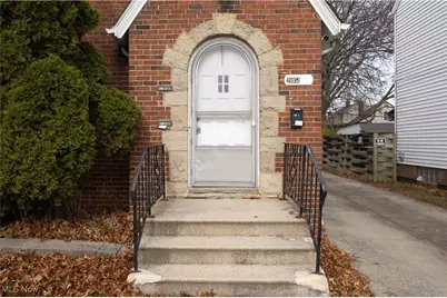 21051 S Lake Shore Boulevard, Euclid, OH 44123 - Photo 2