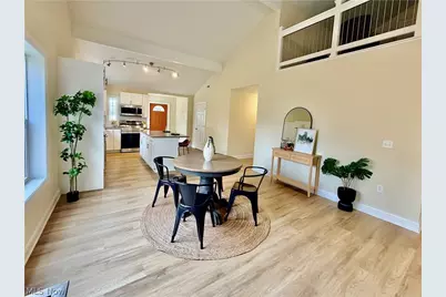 246 W Hamilton Street, Oberlin, OH 44074 - Photo 6