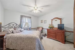 8479 Crystal Dr, Boardman, OH 44512 - Photo 14