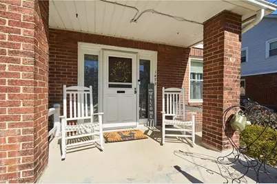 1473 Huguelet Street, Akron, OH 44305 - Photo 2