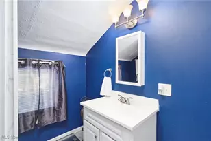 1473 Huguelet St, Akron, OH 44305 - Photo 12