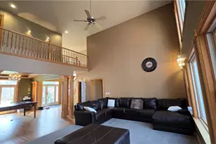 8140 Mt Royal Dr, Concord Twp, OH 44077 - Photo 12