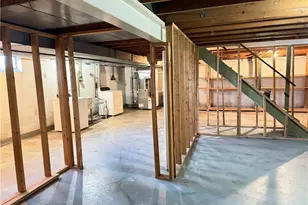 5637 Louise Dr, Mentor, OH 44060 - Photo 32