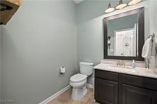 3982 Courtyard Dr, Lorain, OH 44053 - Photo 22