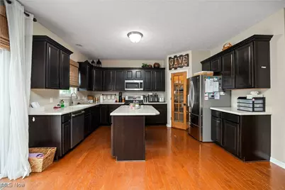 3982 Courtyard Drive, Lorain, OH 44053 - Photo 16