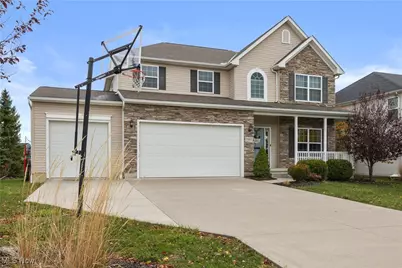 3982 Courtyard Drive, Lorain, OH 44053 - Photo 4