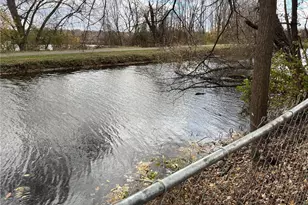 2255 Nesmith Lake Blvd, Akron, OH 44314 - Photo 16