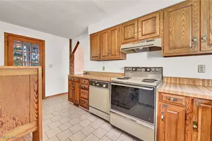 397 W Steels Corners Rd, Cuyahoga Falls, OH 44223 - Photo 10