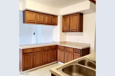 925 E Street, Lorain, OH 44052 - Photo 16