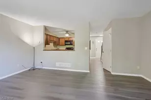 407 Rachel Ln, Avon Lake, OH 44012 - Photo 6