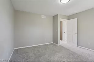 407 Rachel Ln, Avon Lake, OH 44012 - Photo 10