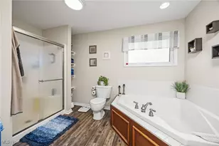 13014 Duquette Ave NE, Hartville, OH 44632 - Photo 20