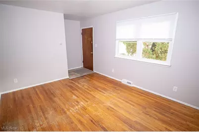 2161 Thurmont Road, Akron, OH 44313 - Photo 4