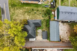 215 Lake Ave NE, Hartville, OH 44632 - Photo 46