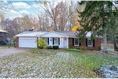 2751 Highline Drive, Mogadore, OH 44260 - Photo 2