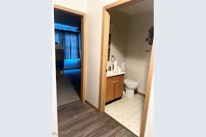 1512 Cambridge Avenue SW, North Canton, OH 44709 - Photo 12