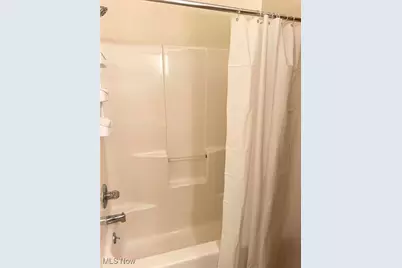 1512 Cambridge Avenue SW, North Canton, OH 44709 - Photo 14