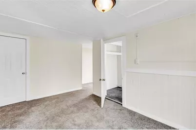 62 E Market Street, Alliance, OH 44601 - Photo 12