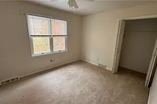 32443 S Burr Oak Dr, Solon, OH 44139 - Photo 18