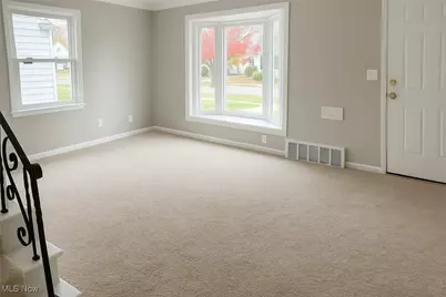 30325 Mildred Drive, Willowick, OH 44095 - Photo 6