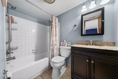 6330 Greenwood #103, Sagamore Hills, OH 44067 - Photo 28