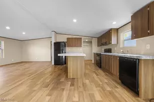 14000 A Lincoln Street SE, Minerva, OH 44657 - Photo 16