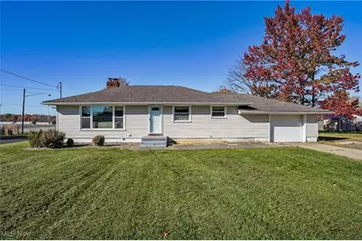 123 26th Street NW, Massillon, OH 44647 - Photo 1