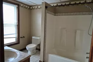 138 Steubenville St, Bloomingdale, OH 43910 - Photo 12