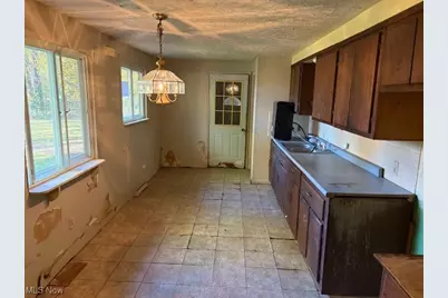 5560 Wilkes Road, Atwater, OH 44201 - Photo 4