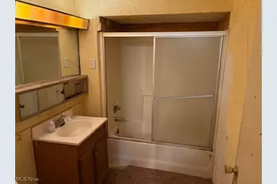 5560 Wilkes Road, Atwater, OH 44201 - Photo 12