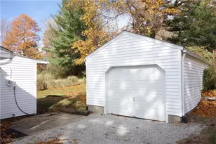 449 W Long Lake Blvd, Portage Lakes, OH 44319 - Photo 6